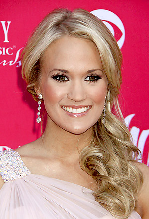 pictures of carrie underwood without makeup. Check out these makeup ideas